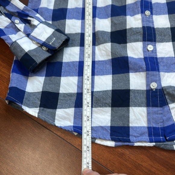 J. Crew Women’s Plaid Flannel Button Down Shirt Side Large Blue and White - Picture 4 of 5